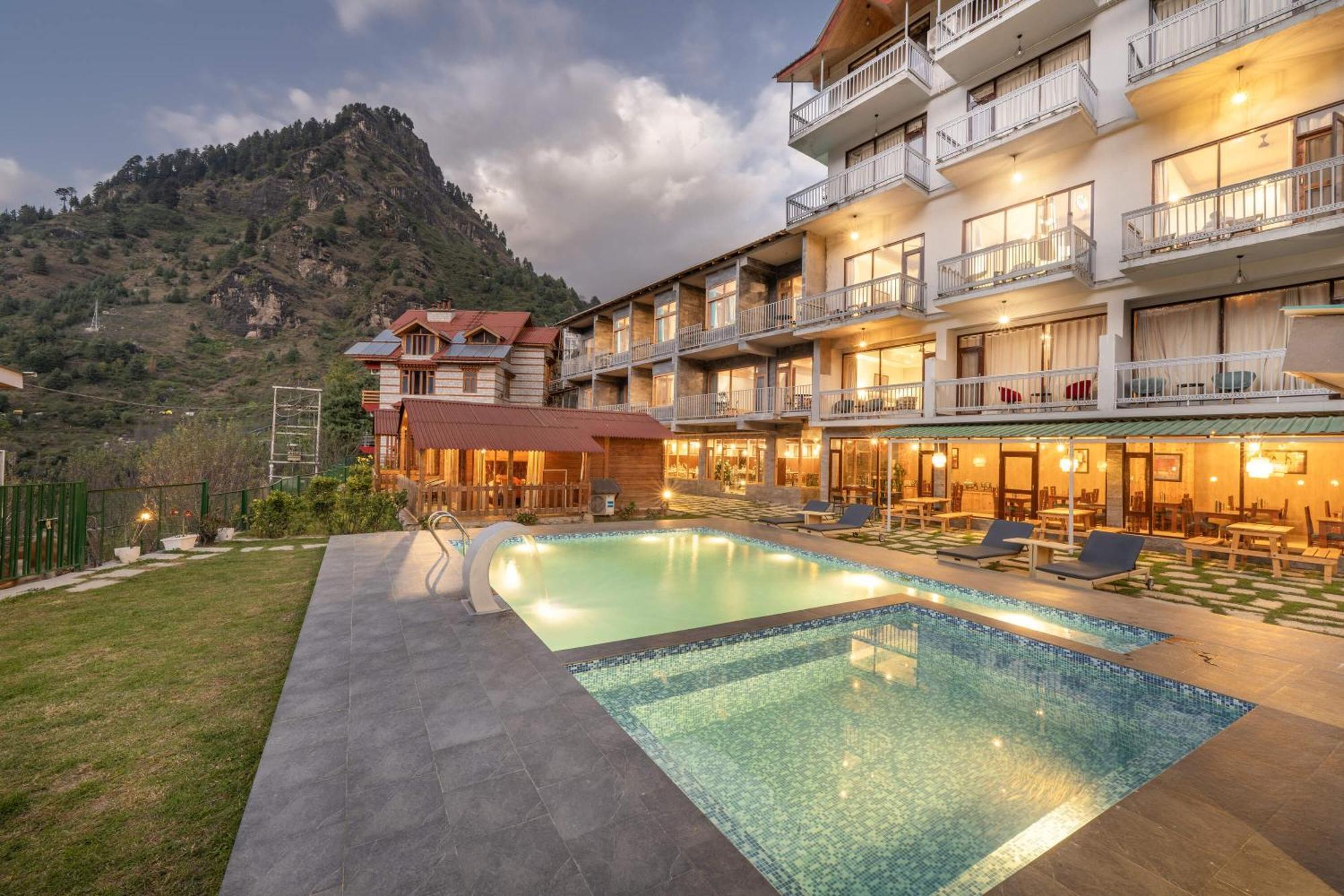 Echor Himalayan Heights Luxe Manali Hotel Exterior foto